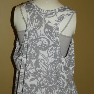 SOLD - GILLIGAN & OMALLY Tank Top, XXL, NWT