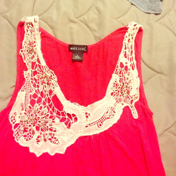Wet seal flowy tank top LikeNew