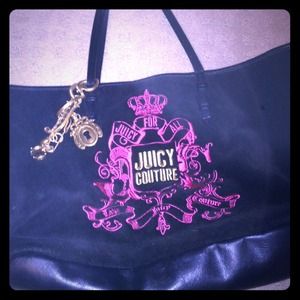 Juicy purse in great condition!!
