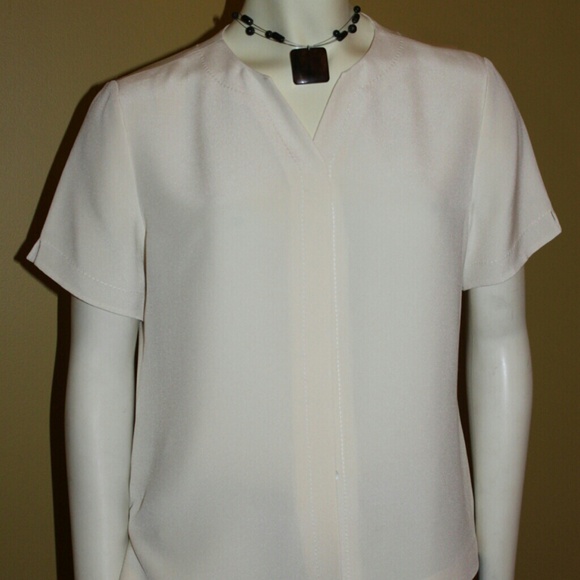 SOLD.       TALBOTS - Picture 1 of 4