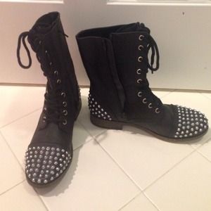 Cute pair of black studded ankle boots.