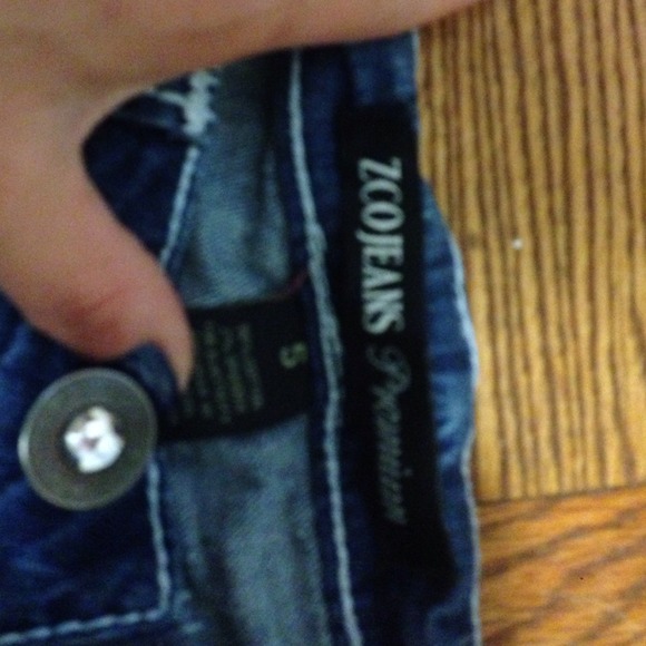 Designer boot cut jeans - Picture 2 of 4