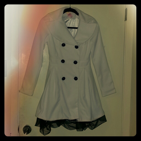 Beautiful Winter White Coat