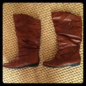 Steve Madden Brown Boots