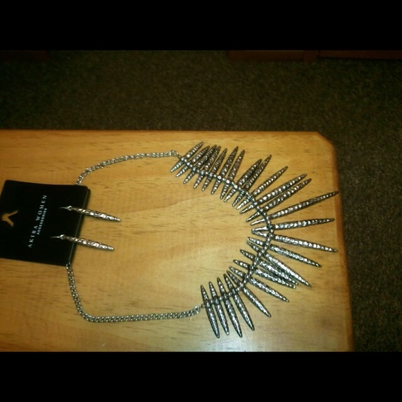 🔥SOLD🔥 TRIBAL NECKLACE WITH MATCHING EARRINGS🎀