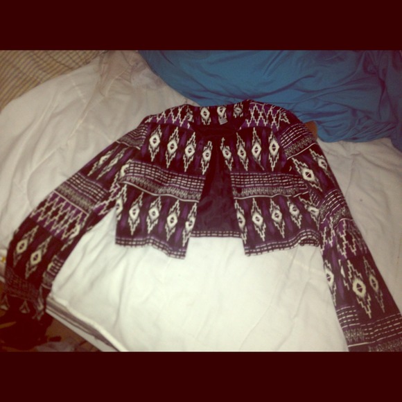 H&M Aztec blazer.