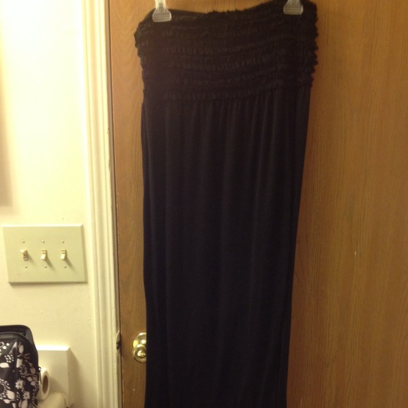 Black maxi dress