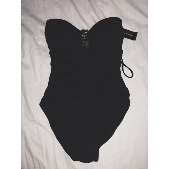 La Blanca one piece swimsuit