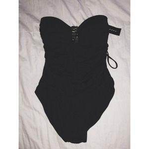 La Blanca one piece swimsuit