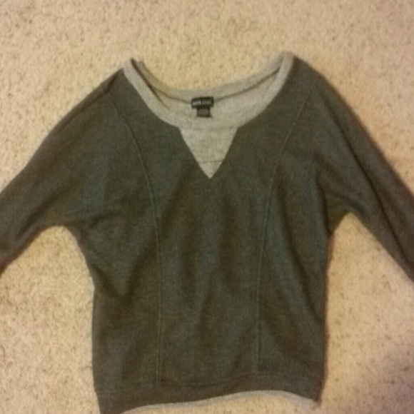 Wet seal comfy, half sleeve sweater