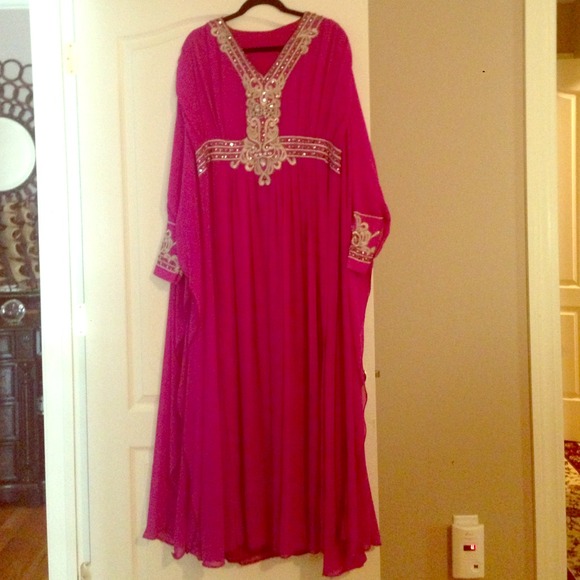 Dubai outfit
