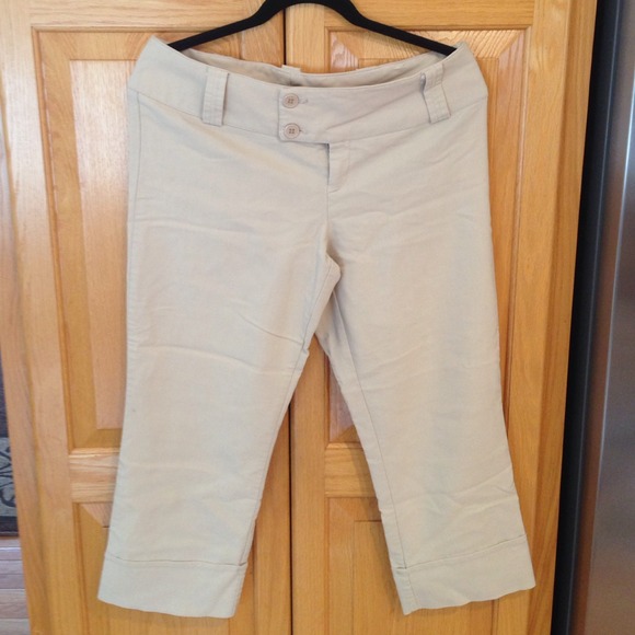 Khaki color dress capris