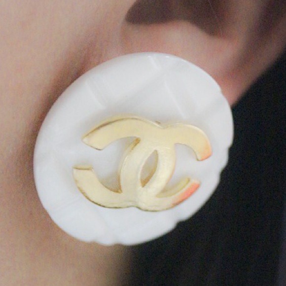 SOLD SOLD 🍦🍦🍦Fashion Inspired Earrings🍦🍦🍦