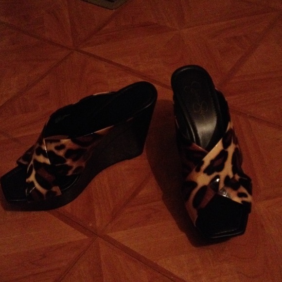 Jessica Simpson wedge slip on