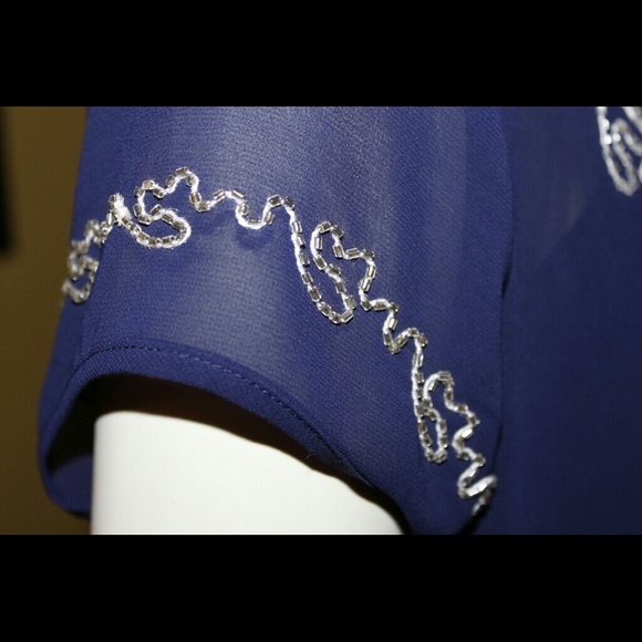 SOLD.  XXI BOUTIQUE, TWENTY ONE, Navy Bl Large - Picture 4 of 4