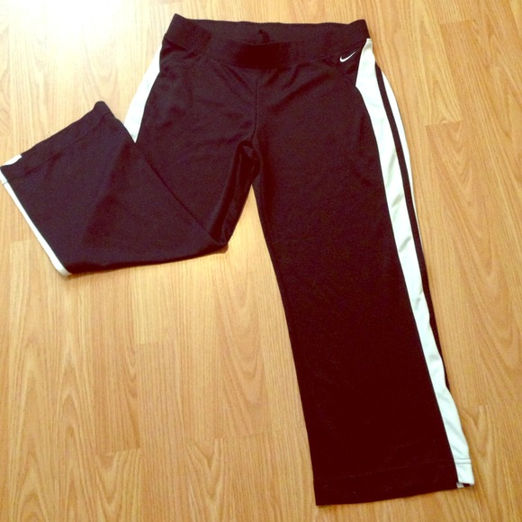 Nike running/workout pants