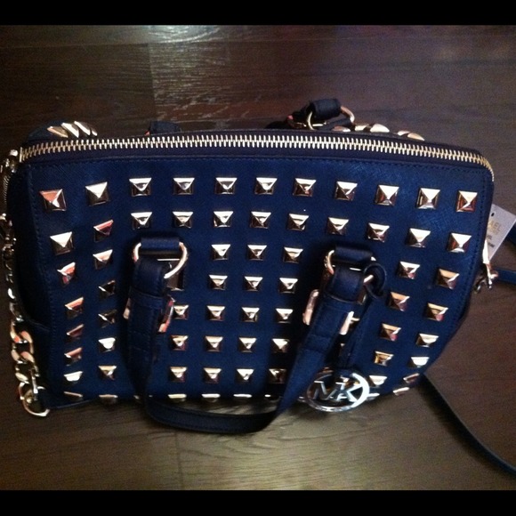 Michael Kors Studded Grayson - Picture 2 of 4
