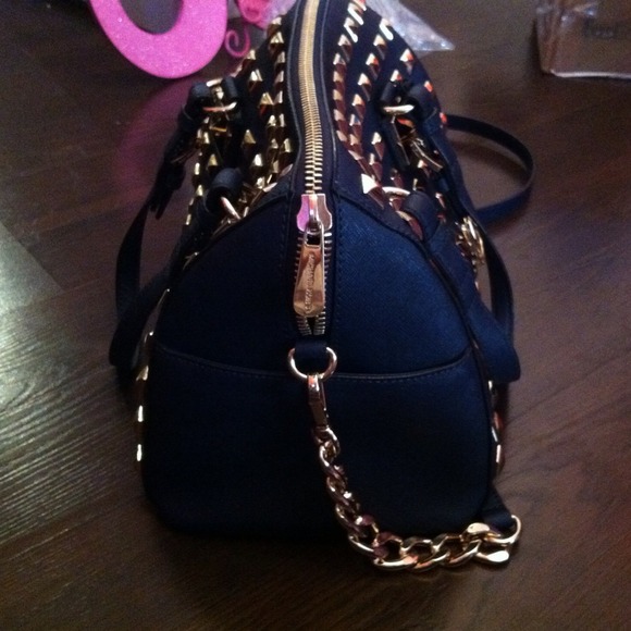 Michael Kors Studded Grayson - Picture 3 of 4