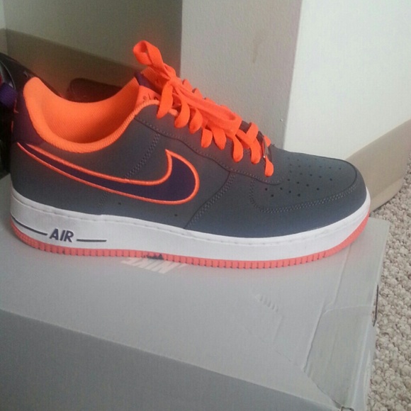 Air force 1s 85pp