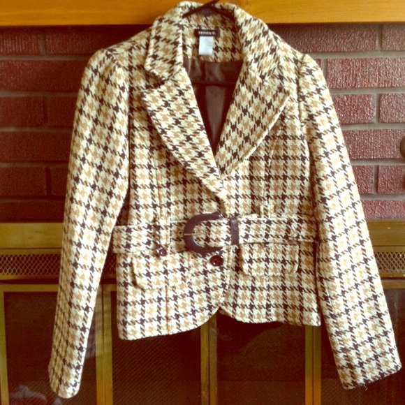 Woman's Belted Blazer