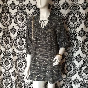 Wyatt Blue White patterned shift dress