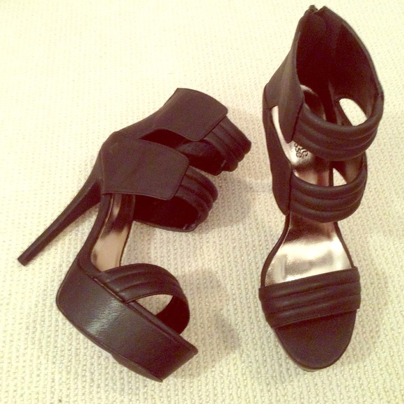 Black platform pumps Sz. 8