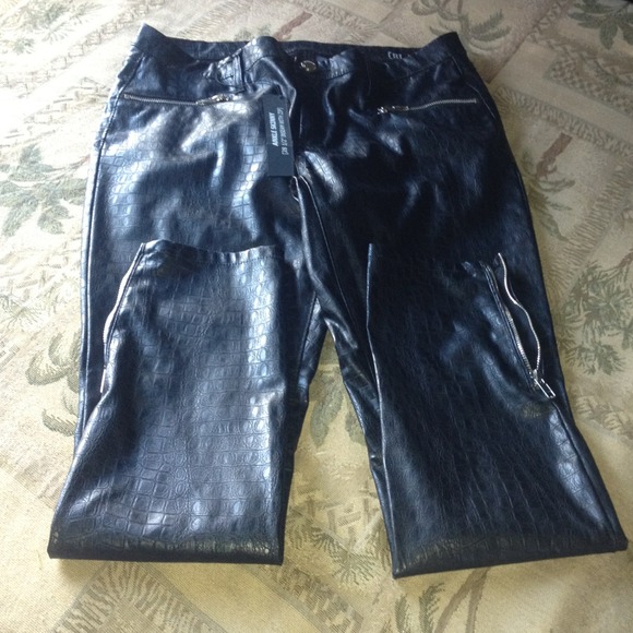 Imitation leather Zipper Legs Open 💟