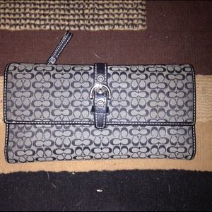 Coach wallet