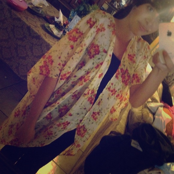 Wet Seal Kimono 💟One Size