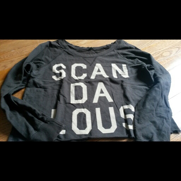 Crop top sweater