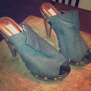 Steve Madden black and brown heels