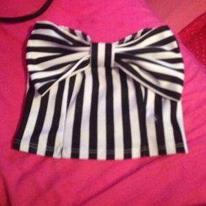 Bow crop top