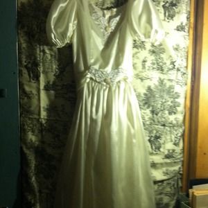 Cream beautiful gown with pearl and lace detail