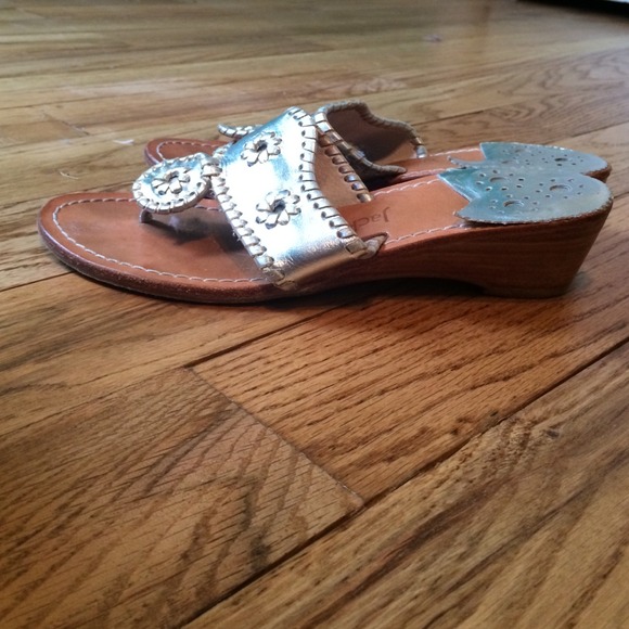 SOLD Jack Rogers - Picture 2 of 3