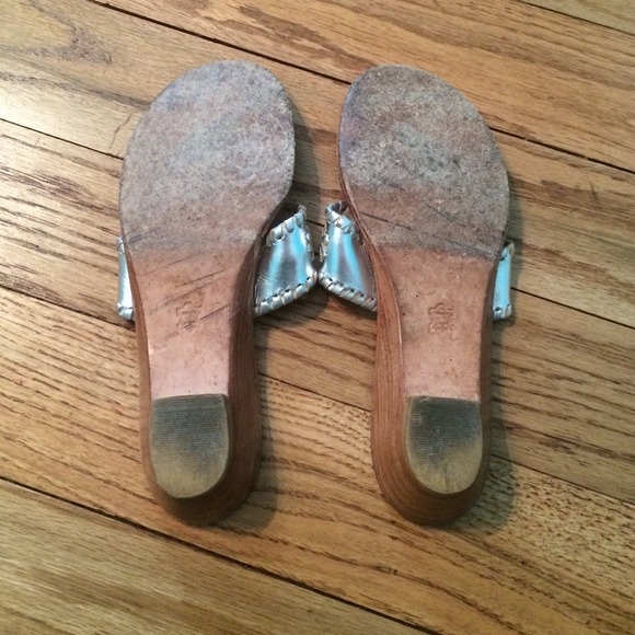 SOLD Jack Rogers - Picture 3 of 3