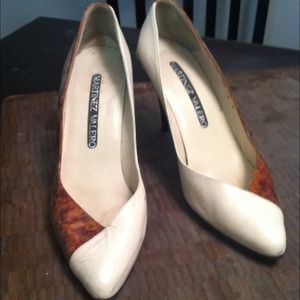 Two toned brown and white heels