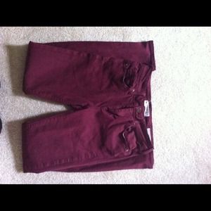 Size 1, bullhead jeans. HIGH WAISTED