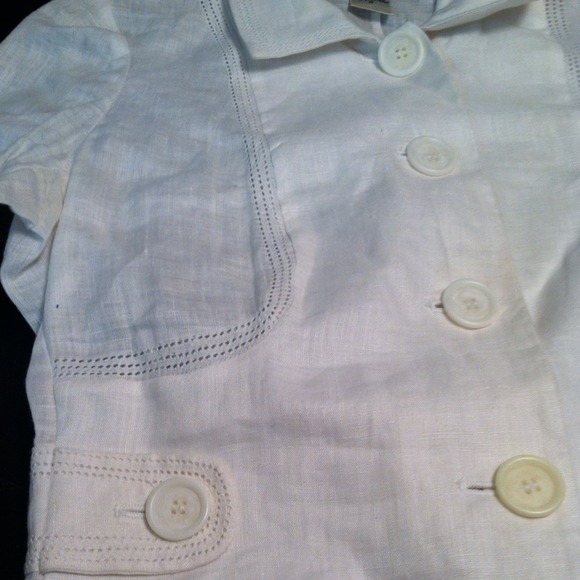 Linen collared button down - Picture 3 of 4
