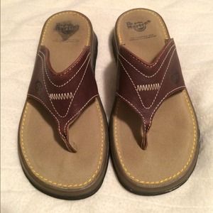 ✨Dr. Marten sandals✨