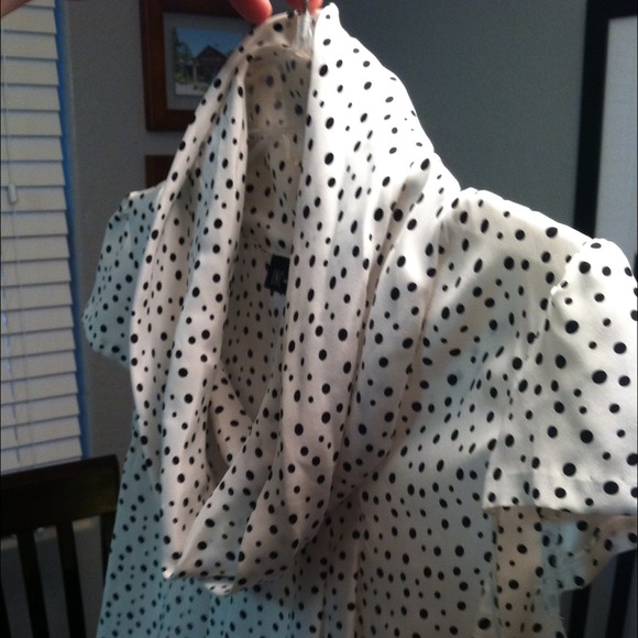 Silk scoop collar top