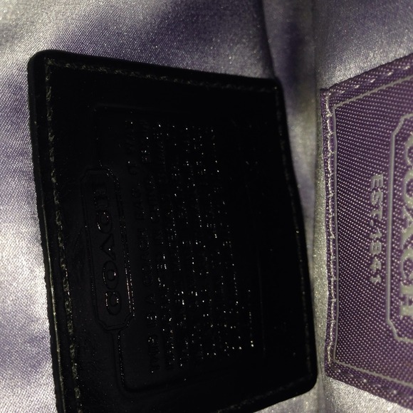 Coach Handbag - Picture 3 of 3