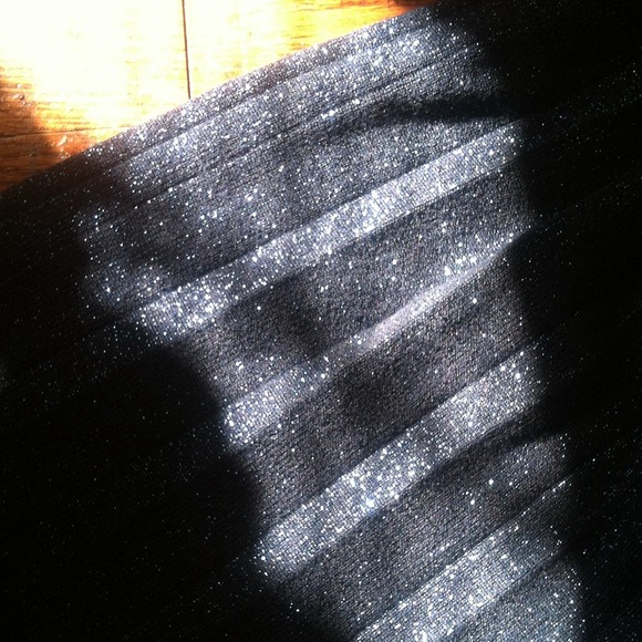 Navy Metallic Sweater Dress NWOT - Picture 3 of 3