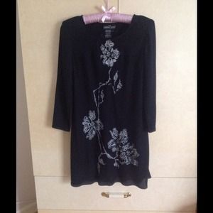 Beautiful 'Carole Little' Petite Dress