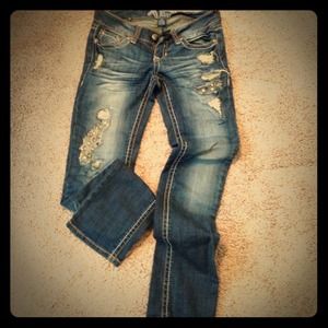 Antique Rivet Skinny Jean