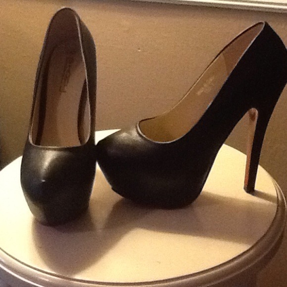 Brand New Red Bottom Platform Shoes size 38 (8) - Picture 2 of 4