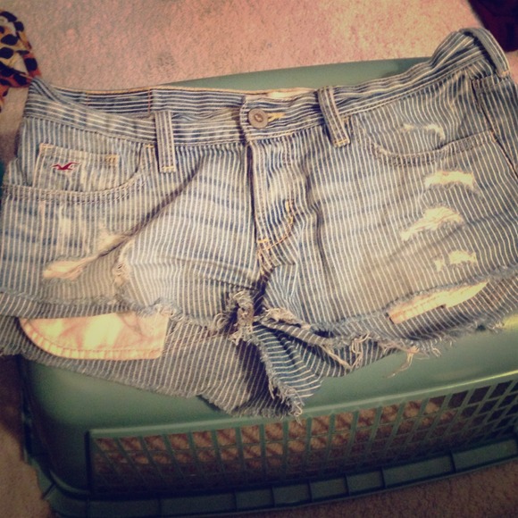 Boyfriend striped shorts