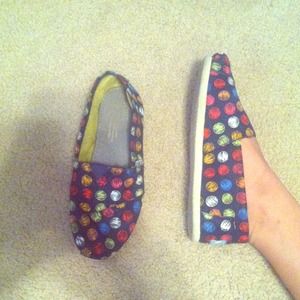 TOMS