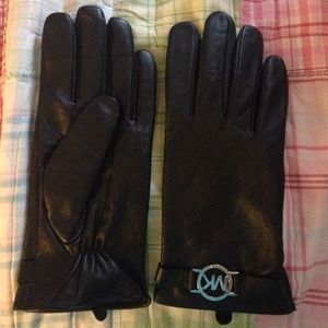 Michael Kors black leather gloves NWOT