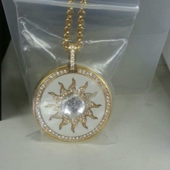 Watch - Picture 1 of 1