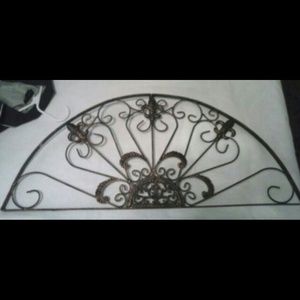 Fleur Di lis.wall hanging